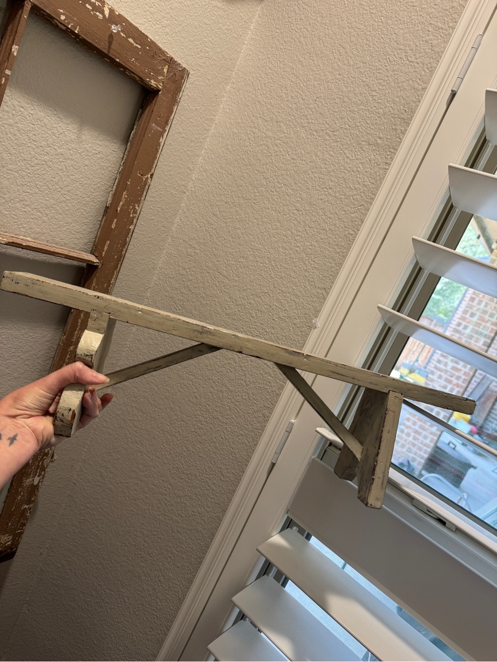 Vintage-Inspired Cream Wall Shelf Bracket - Rustic Home Wall Decor